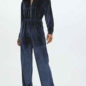 NWT Fabletics Women's Navy Velour Zip Up Wide Leg Onesie Coverall Jumpsuit XXL